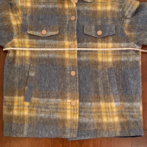 Zara Shacket - Picture 10 of 11